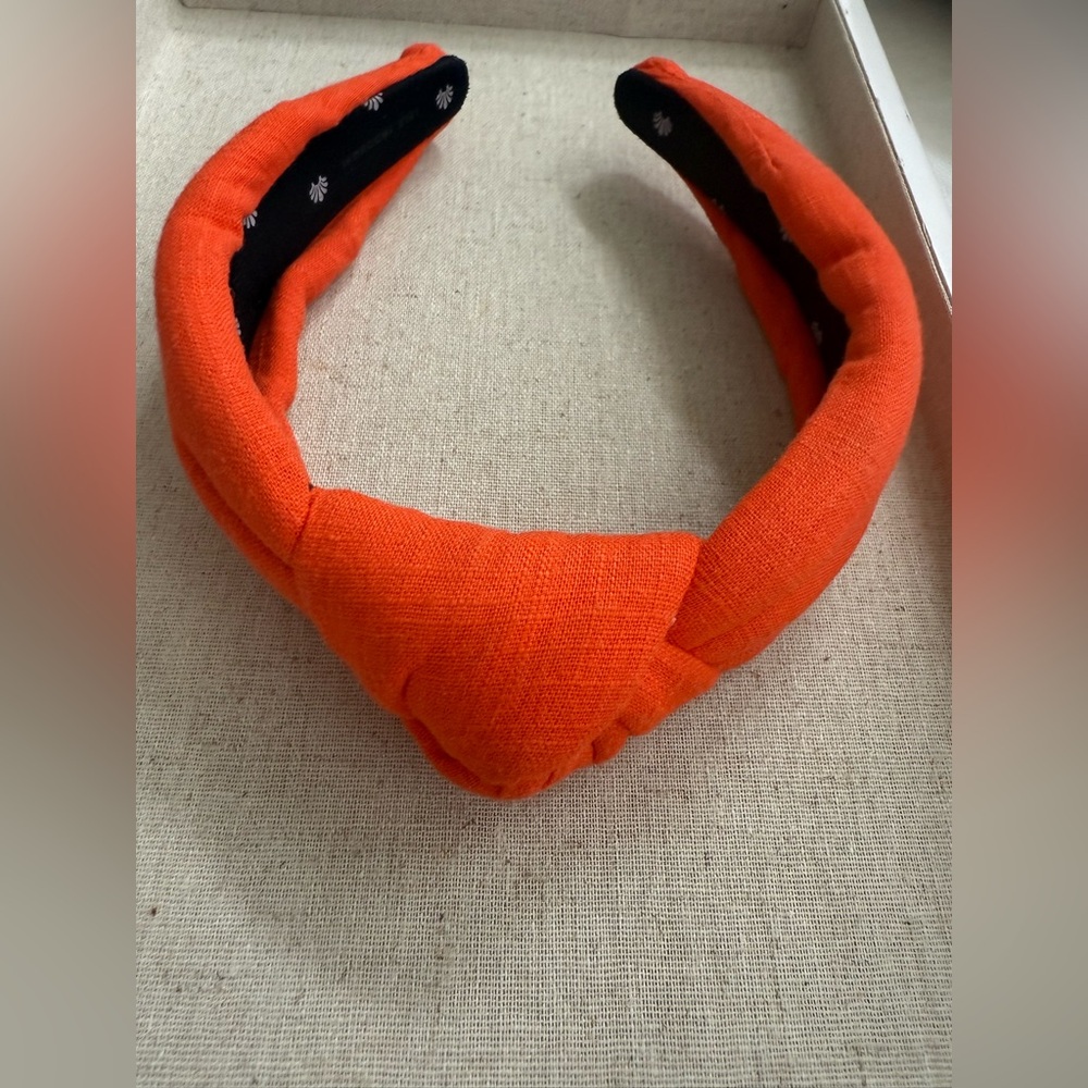 🩵LELE SADOUGHI HEADBAND 🩵